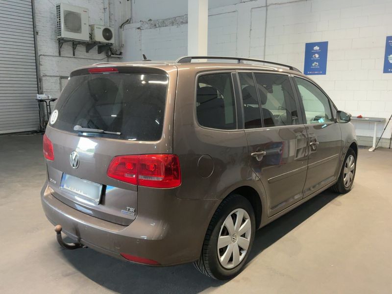 Volkswagen Touran 1.2 TSI Comfortline BlueMotion Tech 2013 – снимка 8