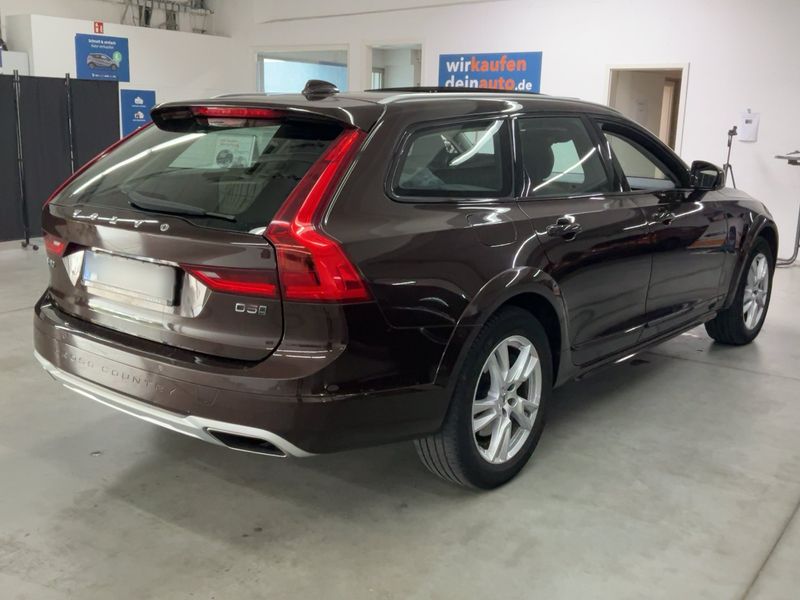 Volvo V90 Cross Country 2.0 D5 AWD 2017 – снимка 8