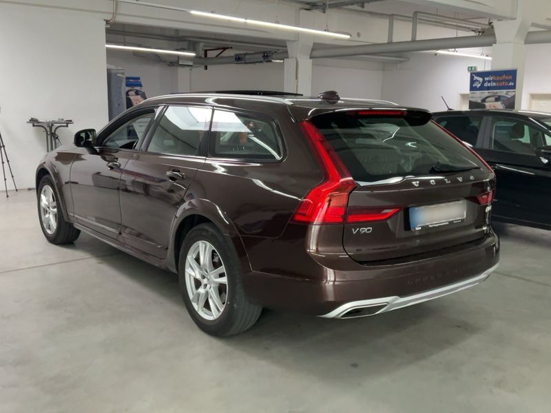 Volvo V90 Cross Country 2.0 D5 AWD 2017 – снимка 6