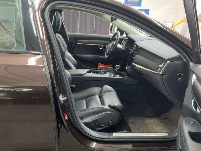 Volvo V90 Cross Country 2.0 D5 AWD 2017 – снимка 17