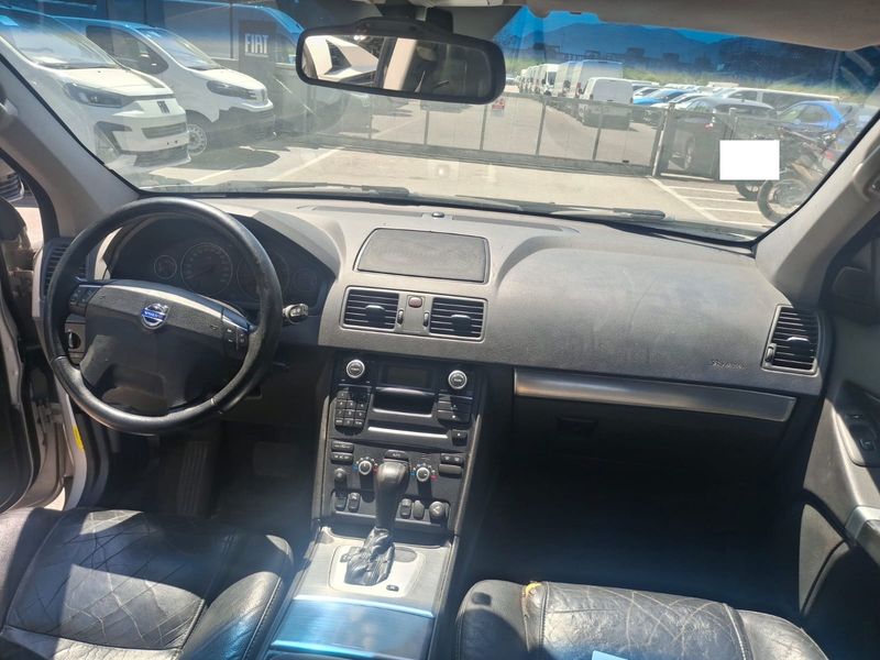 Volvo XC90 2.4 D5 Momentum 2007 – снимка 11