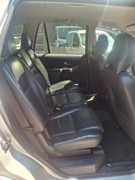 Volvo XC90 2.4 D5 Momentum 2007 – снимка 13