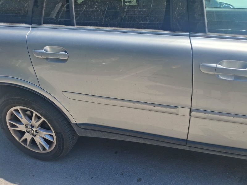 Volvo XC90 2.4 D5 Momentum 2007 – снимка на щета