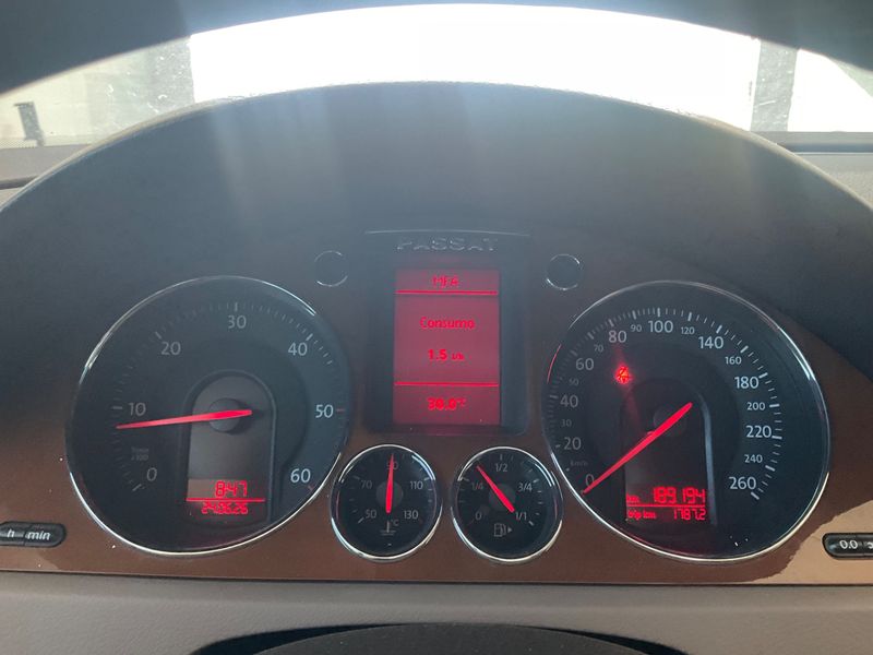 Volkswagen Passat 2.0 TDI Highline 2006 – снимка 4