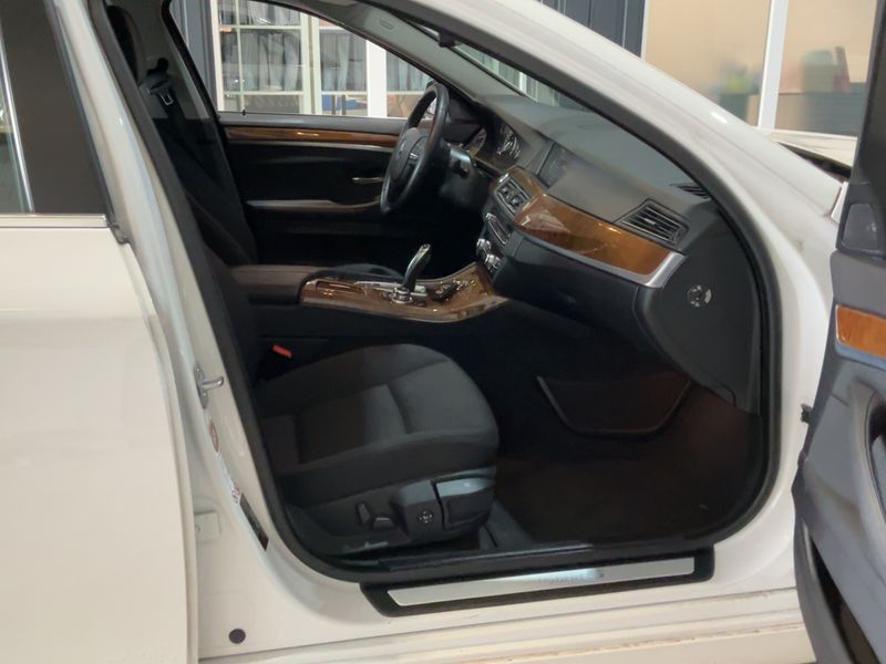 BMW 5er ActiveHybrid5 2013 – снимка 17