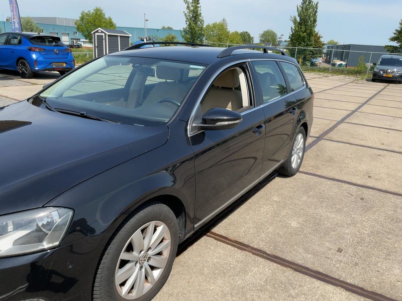 Volkswagen Passat 1.4 TSI Comfortline BlueMotion Tech 2014 – снимка 2