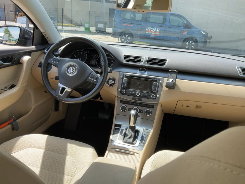 Volkswagen Passat 1.4 TSI Comfortline BlueMotion Tech 2014 – снимка 18
