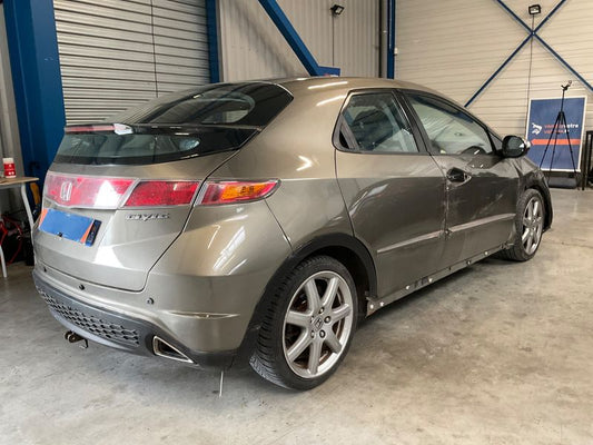 Honda Civic 1.8 VTEC Executive 2007 – снимка 2