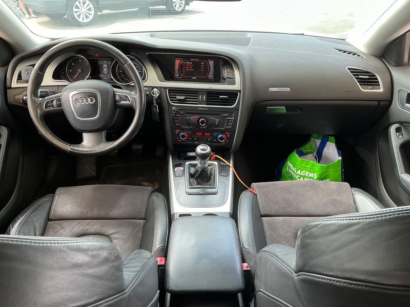 Audi A5 Sportback 2.0 TDI 2010 – снимка 17