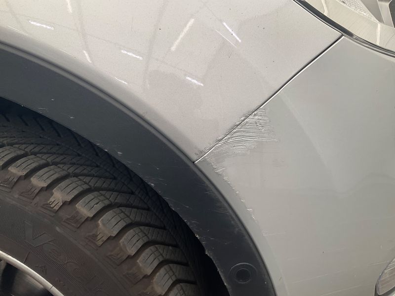 Ford Kuga 1.5 EcoBoost Titanium 2019 – снимка 22