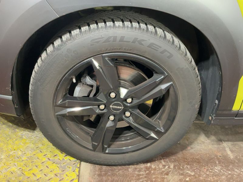 Hyundai Kona 1.6 CRDi LEVEL 5 4WD 2019 – снимка 3