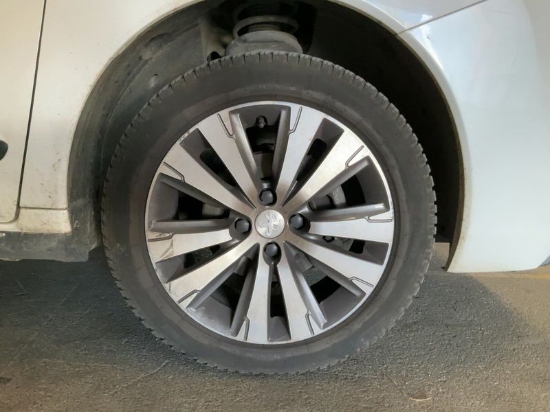 Peugeot 3008 1.6 HDi Crossway 2014 – снимка 11