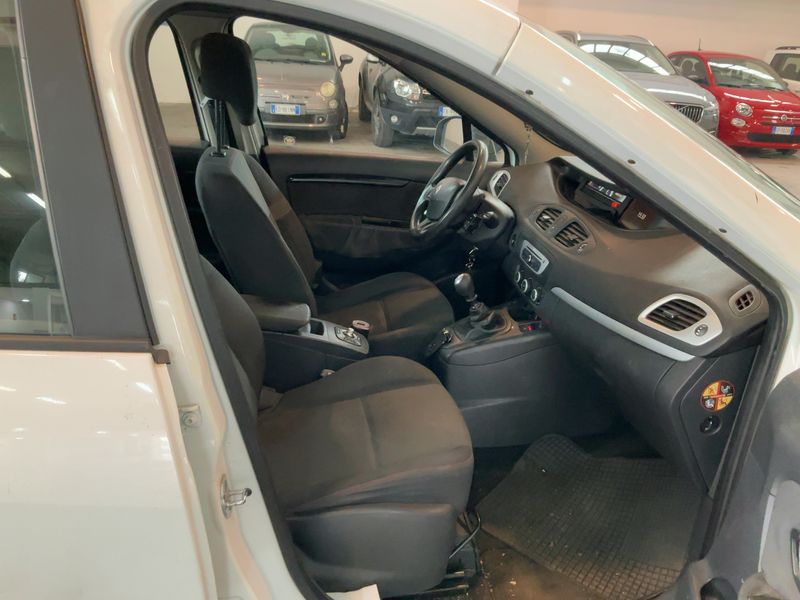 Renault Scenic 1.5 dCi Life 2014 – снимка 16