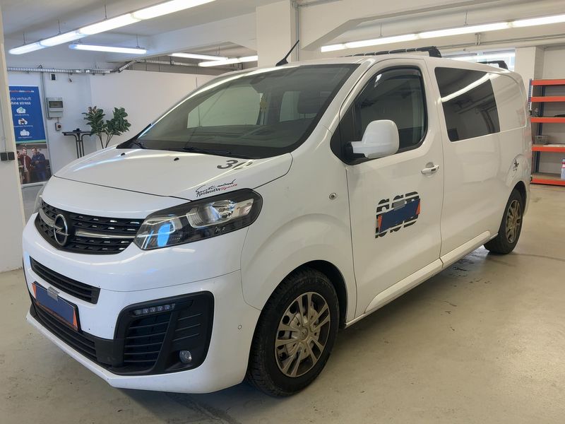 Opel Vivaro 2.0 Diesel M Doppelkabine Edition L2 2021 – снимка 2