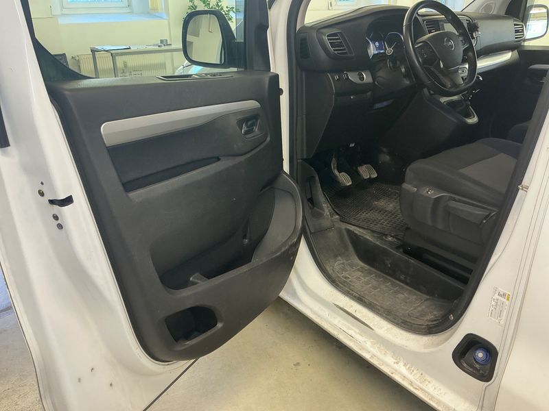 Opel Vivaro 2.0 Diesel M Doppelkabine Edition L2 2021 – снимка 35