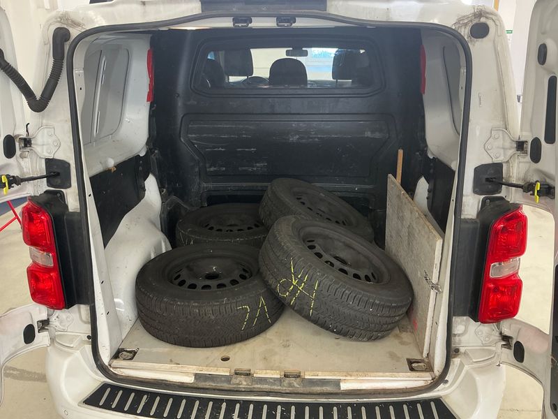 Opel Vivaro 2.0 Diesel M Doppelkabine Edition L2 2021 – снимка 40