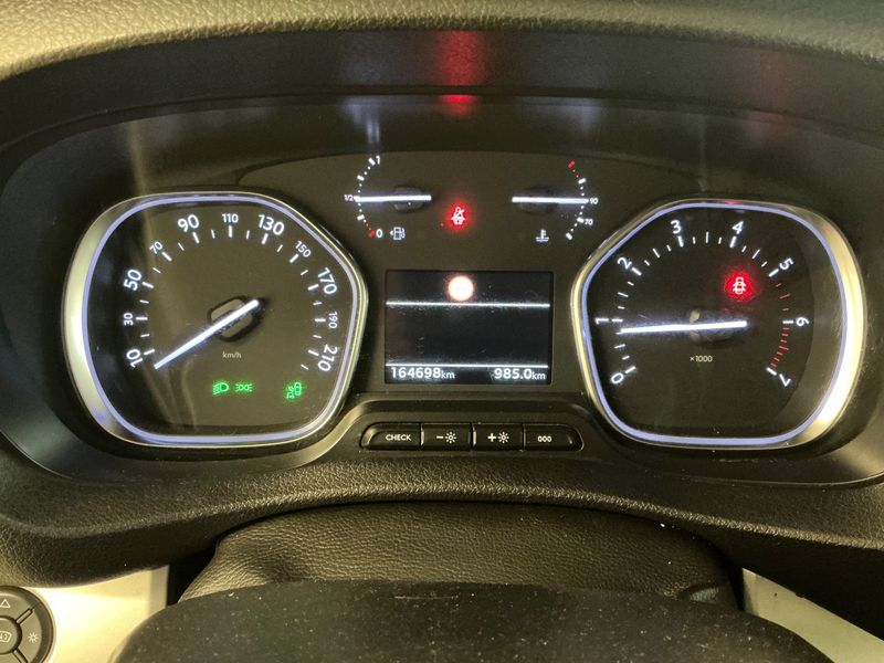 Opel Vivaro 2.0 Diesel M Doppelkabine Edition L2 2021 – снимка 19