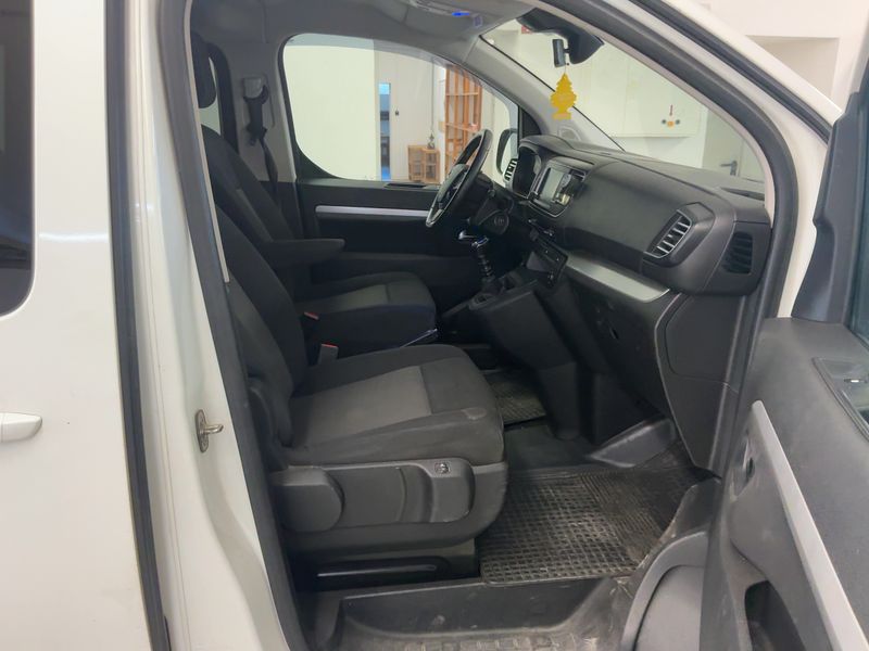 Opel Vivaro 2.0 Diesel M Doppelkabine Edition L2 2021 – снимка 17