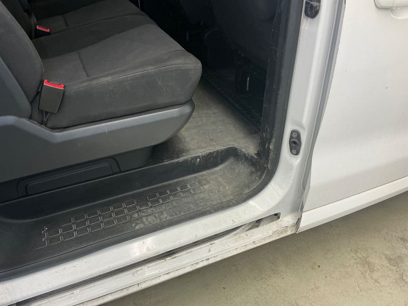 Opel Vivaro 2.0 Diesel M Doppelkabine Edition L2 2021 – снимка 39