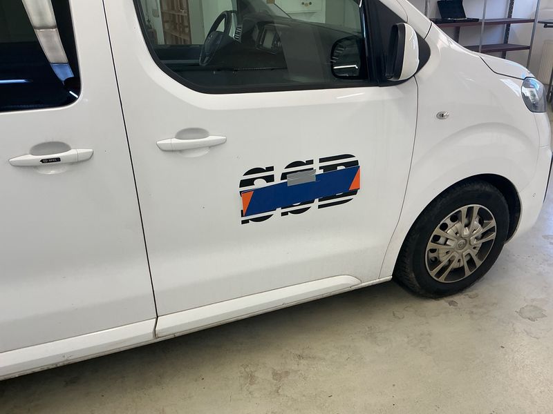 Opel Vivaro 2.0 Diesel M Doppelkabine Edition L2 2021 – снимка 26
