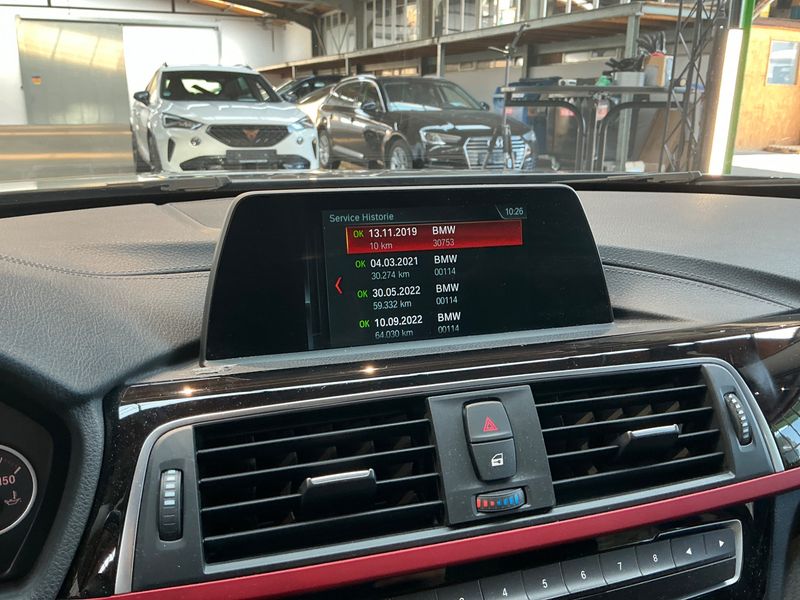 BMW 3er 320d xDrive Sport Line 2019 – снимка 22