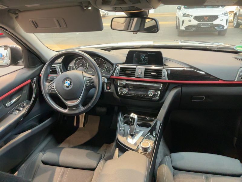 BMW 3er 320d xDrive Sport Line 2019 – снимка 12
