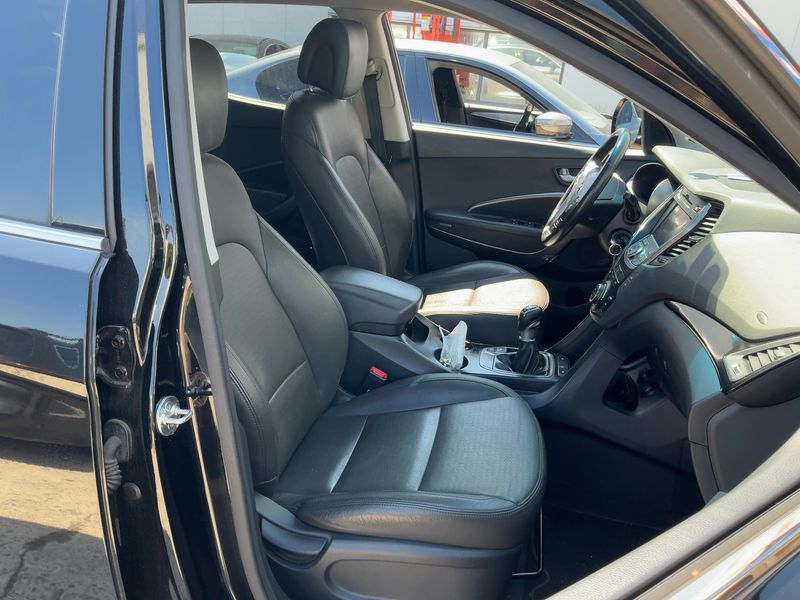 Hyundai Santa Fe 2.2 CRDi Style 2WD 2016 – снимка 17