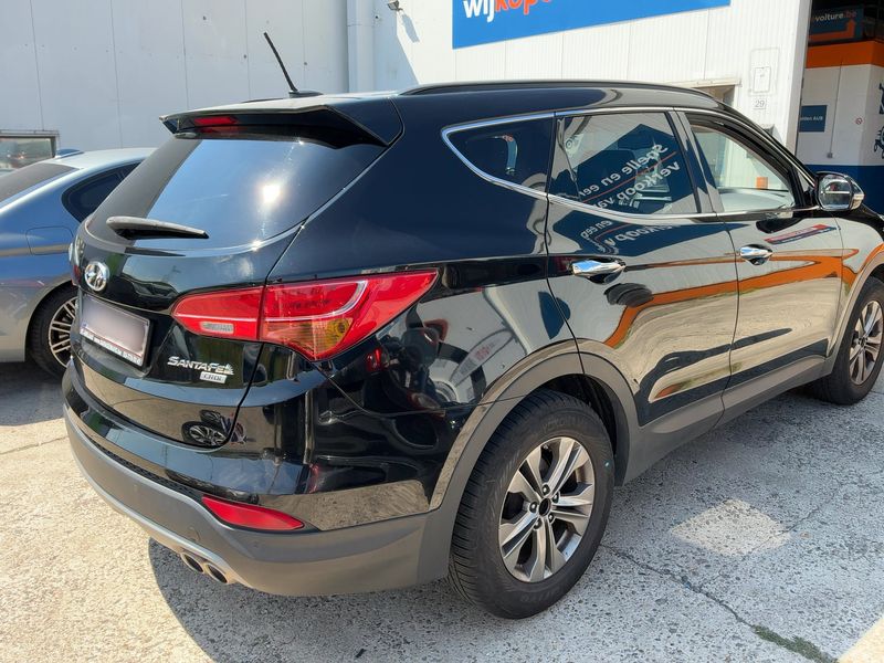 Hyundai Santa Fe 2.2 CRDi Style 2WD 2016 – снимка 8