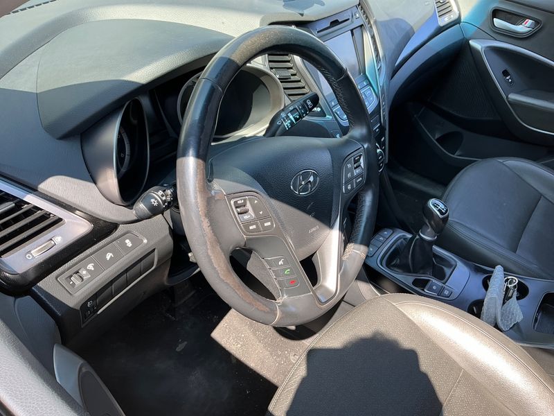 Hyundai Santa Fe 2.2 CRDi Style 2WD 2016 – снимка 25