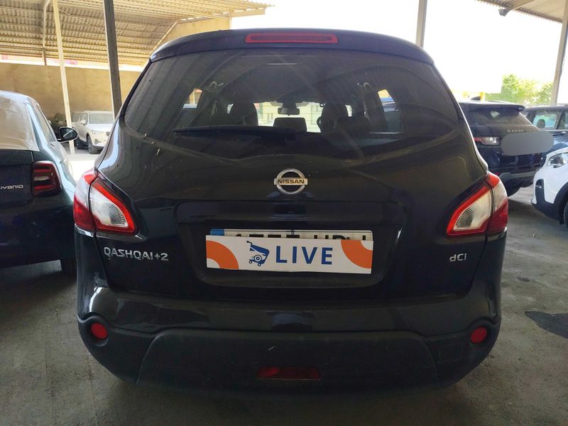 Nissan Qashqai+2 2.0 dCi Tekna 2011 – снимка 4