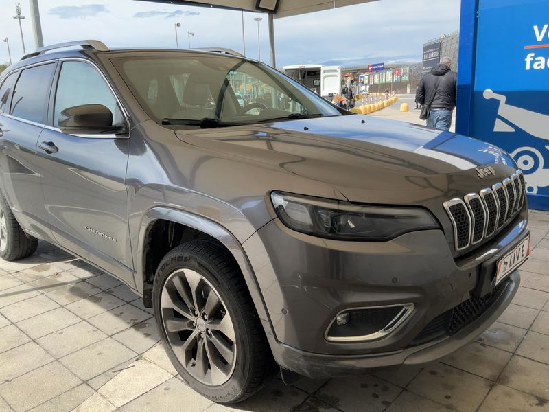 Jeep Cherokee 2.2 M-Jet Overland 4x4 2019 – снимка 12