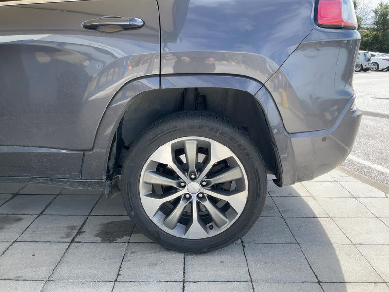 Jeep Cherokee 2.2 M-Jet Overland 4x4 2019 – снимка 5