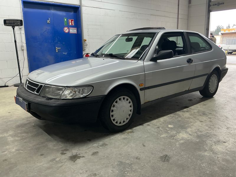 Saab 900 2.0 S 1994 – снимка 1