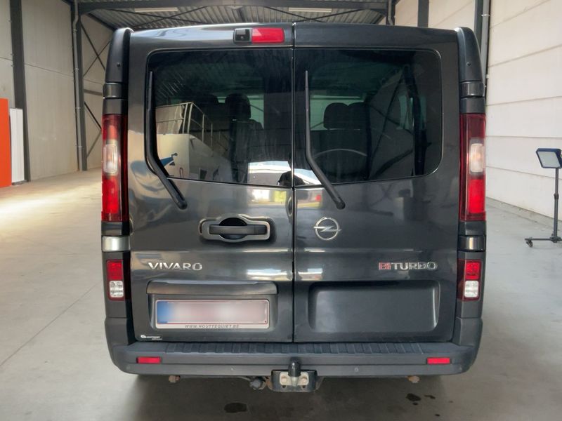 Opel Vivaro 1.6 CDTI Biturbo Combi L1H1 2,7t 2017 – снимка 7