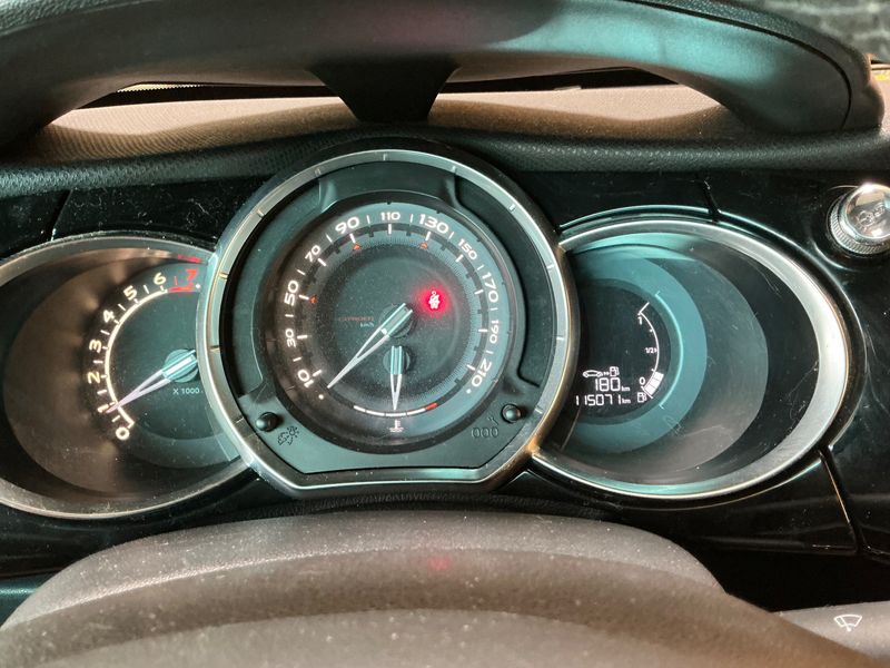 Citroen DS3 1.6 THP SportChic 2014 – снимка 18