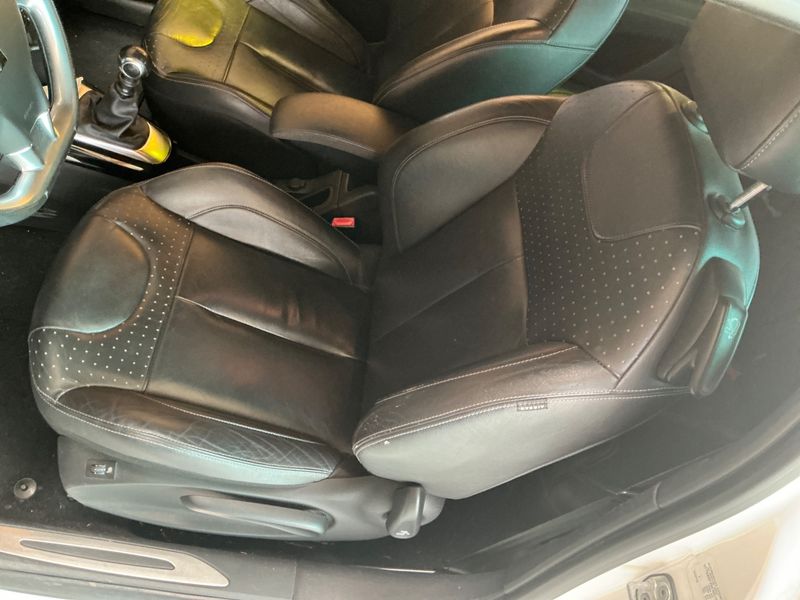 Citroen DS3 1.6 THP SportChic 2014 – снимка 24