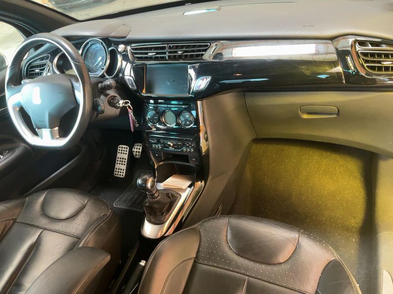 Citroen DS3 1.6 THP SportChic 2014 – снимка 17