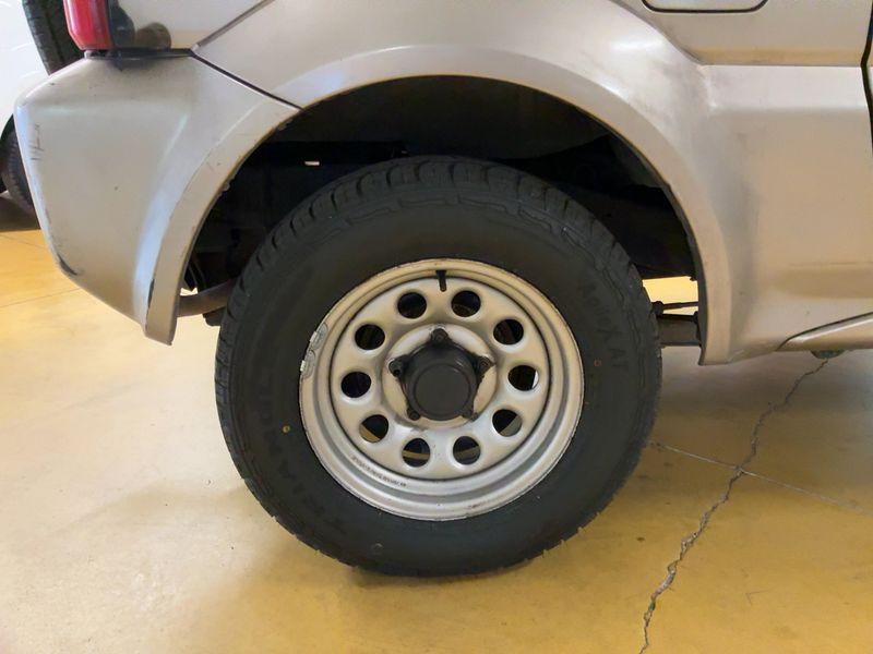 Suzuki Jimny 1.3 JLX 2001 – снимка 9