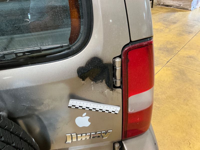 Suzuki Jimny 1.3 JLX 2001 – снимка 46