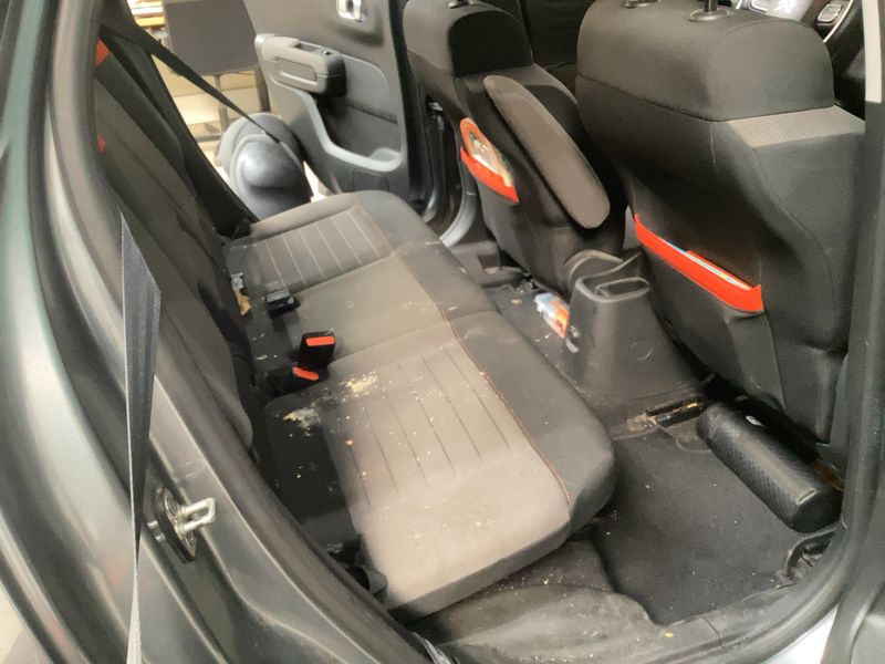 Citroen C3 Aircross 1.2 PureTech Shine 2019 – снимка 19
