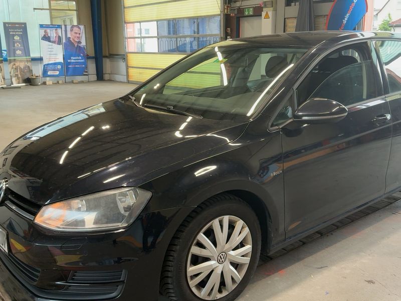 Volkswagen Golf VII 2.0 TDI Comfortline BlueMotion Tech 2013 – снимка 2