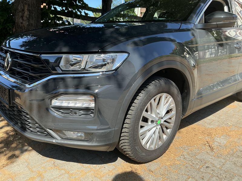 Volkswagen T-Roc 1.6 TDI 2018 – снимка 1
