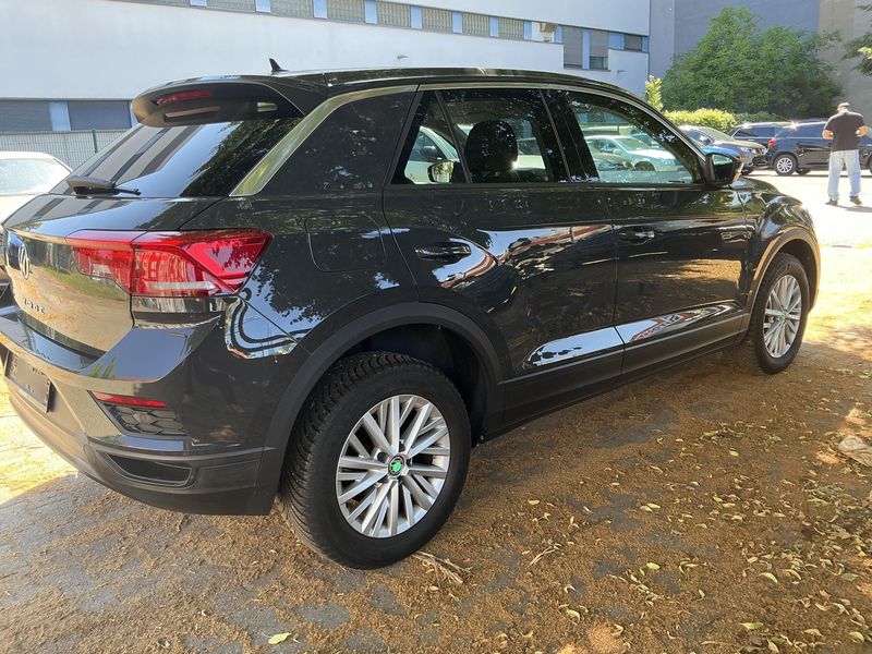 Volkswagen T-Roc 1.6 TDI 2018 – снимка 8