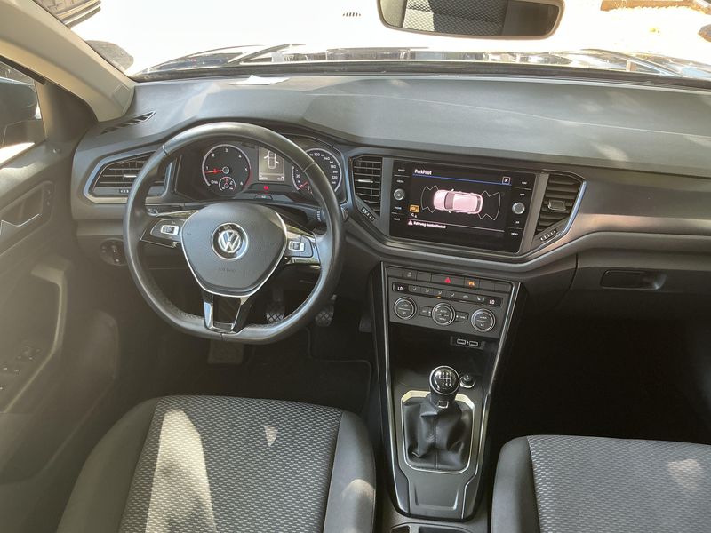 Volkswagen T-Roc 1.6 TDI 2018 – снимка 17