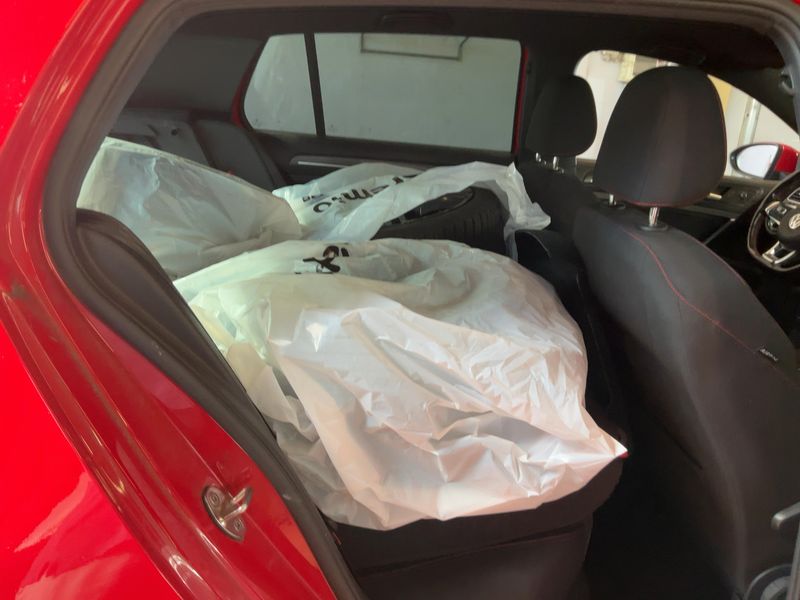 Volkswagen Golf VII 2.0 TSI GTI Performance BlueMotion Tech 2019 – снимка 20
