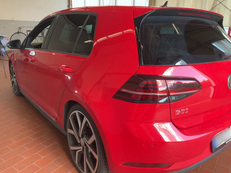 Volkswagen Golf VII 2.0 TSI GTI Performance BlueMotion Tech 2019 – снимка 6