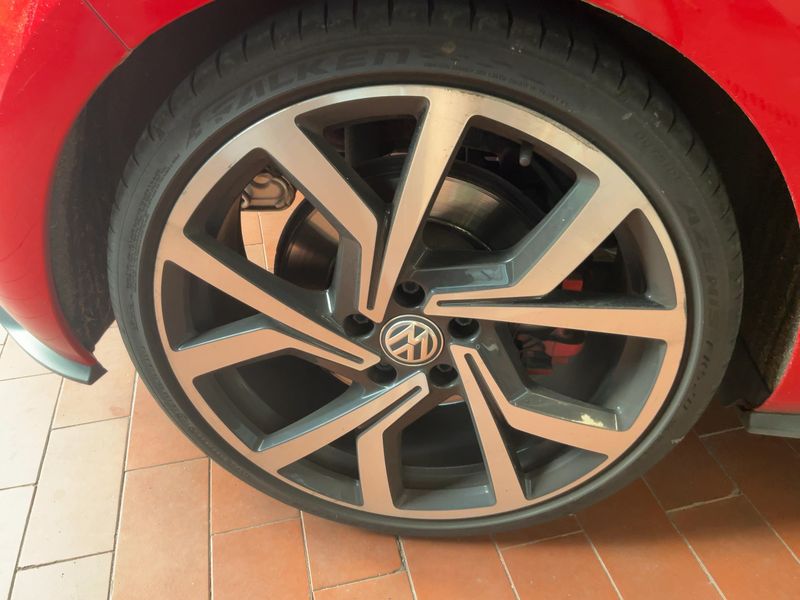 Volkswagen Golf VII 2.0 TSI GTI Performance BlueMotion Tech 2019 – снимка 9
