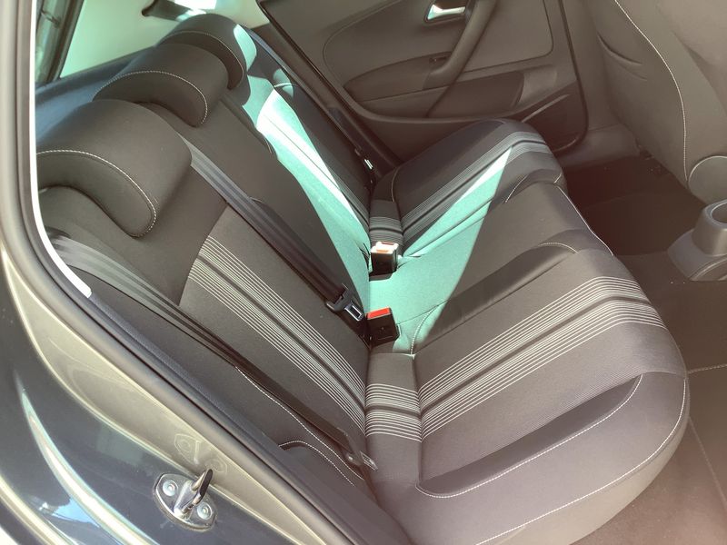 Volkswagen Polo 1.2 TSI Match BlueMotion Tech 2012 – снимка 19
