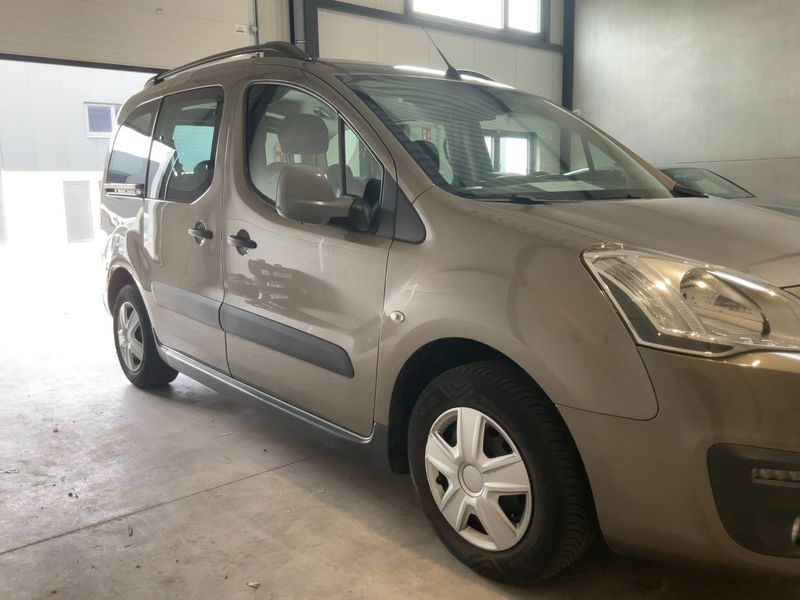 Citroen Berlingo 1.6 Blue-HDi XTR 2016 – снимка 12