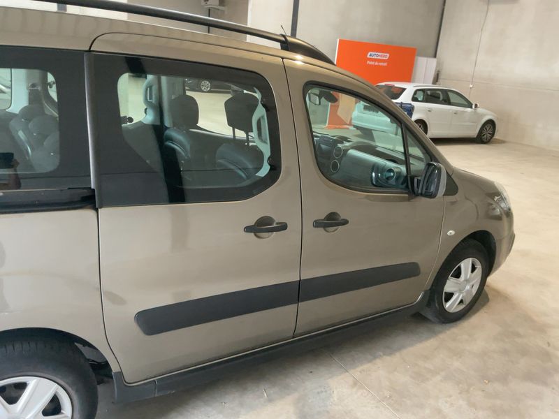 Citroen Berlingo 1.6 Blue-HDi XTR 2016 – снимка 10